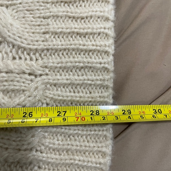 BCBG MaxAzria Sweater Size Large Cream Chunky Knit Short Sleeve Top - Picture 7 of 11